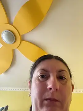 Snapshot of oksana1990 chatting on 2, 10, 2025 oksana1990 online show from 2, 10, 2025