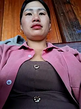 Snapshot of diamond-- chatting on 12, 6, 2026 diamond-- online show from 12, 6, 2026
