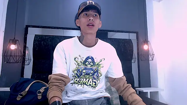 Daniel delux  online show from 15, 11, 2025