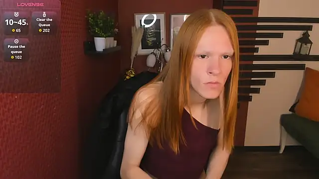 ChloeValentinee online show from 14, 11, 2025