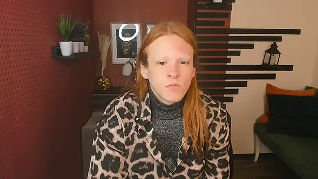 ChloeValentinee online show from 25, 11, 2025