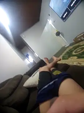 douglasdesouza22 online show from 2, 12, 2025