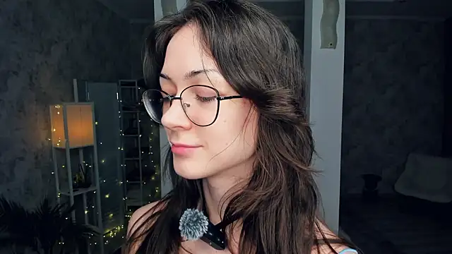 ReneeLippeatt online show from 1, 3, 2026