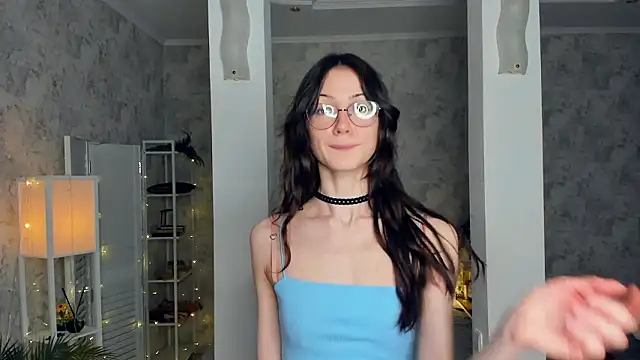 ReneeLippeatt online show from 2, 2, 2026