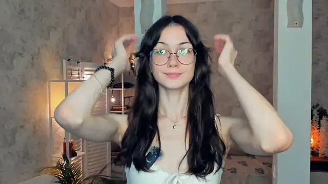 ReneeLippeatt online show from 12, 11, 2025