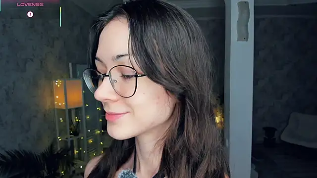 ReneeLippeatt online show from 11, 2, 2026