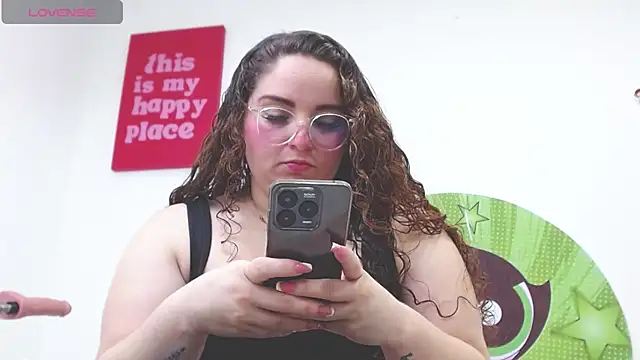 AmandaaWats online show from 24, 4, 2026