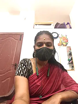 Snapshot of Tamil_Yalini12 chatting on 12, 5, 2026 Tamil Yalini12 online show from 12, 5, 2026