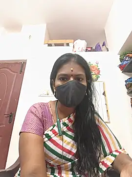 Snapshot of Tamil_Yalini12 chatting on 22, 5, 2026 Tamil Yalini12 online show from 22, 5, 2026