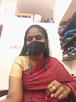 Snapshot of Tamil_Yalini12 chatting on 17, 5, 2026 Tamil Yalini12 online show from 17, 5, 2026