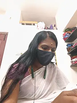 Snapshot of Tamil_Yalini12 chatting on 15, 5, 2026 Tamil Yalini12 online show from 15, 5, 2026