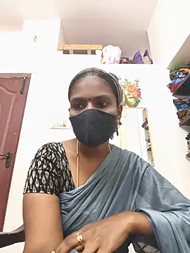 Snapshot of Tamil_Yalini12 chatting on 20, 5, 2026 Tamil Yalini12 online show from 20, 5, 2026