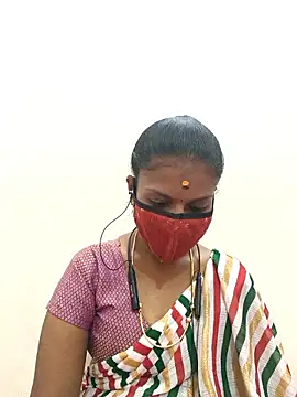 Snapshot of Tamil_Yalini12 chatting on 2, 2, 2026 Tamil Yalini12 online show from 2, 2, 2026