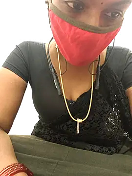 Snapshot of Tamil_Yalini12 chatting on 6, 2, 2026 Tamil Yalini12 online show from 6, 2, 2026