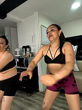 Alisson Stonee online show from 11, 4, 2026