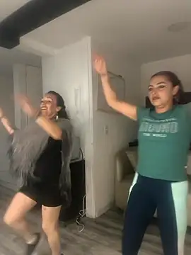 Alisson Stonee online show from 24, 4, 2026