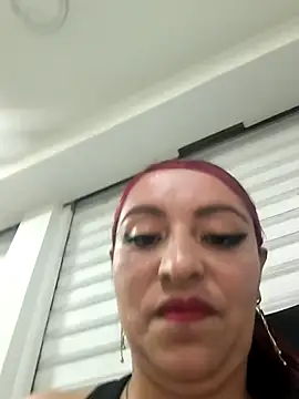 Alisson Stonee online show from 26, 4, 2026