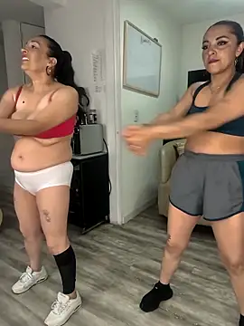 Alisson Stonee online show from 18, 4, 2026