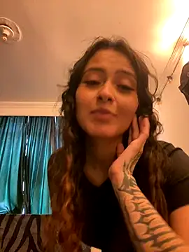 Camila Nyx online show from 16, 12, 2025