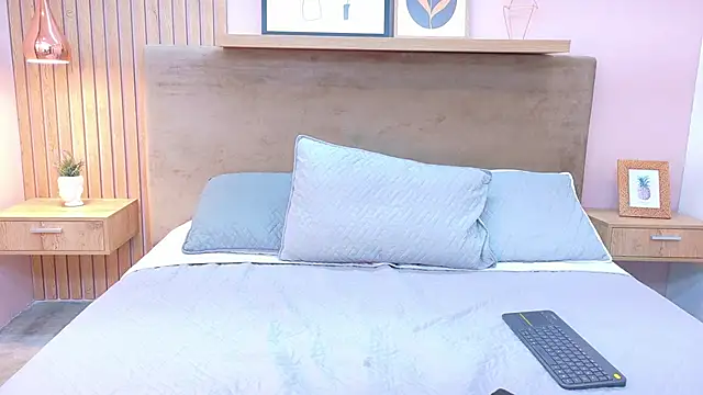 cielo rivera online show from 20, 12, 2025