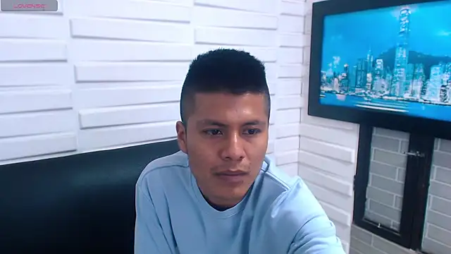 marcus hans  online show from 5, 11, 2025