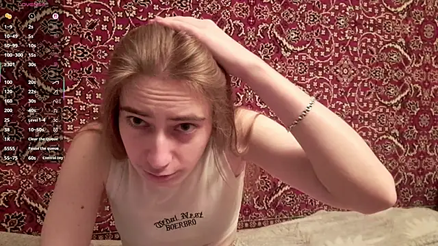 ivetabloom online show from 28, 11, 2025