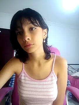 xoxo milk online show from 23, 9, 2025