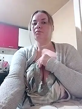 Snapshot of Mommygetnaughty chatting on 21, 12, 2025 Mommygetnaughty online show from 21, 12, 2025