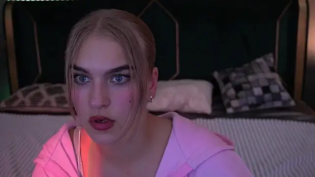 AlinaLiii online show from 10, 11, 2025