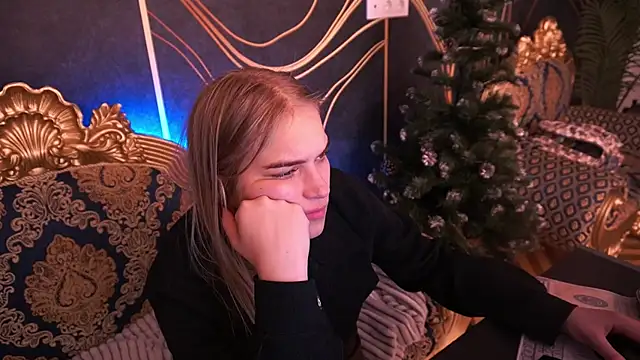 Snapshot of AlinaLiii chatting on 16, 1, 2026 AlinaLiii online show from 16, 1, 2026