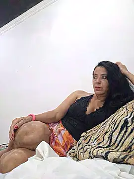lucineia7 online show from 10, 5, 2026
