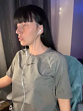 MaciiMayy online show from 9, 5, 2026