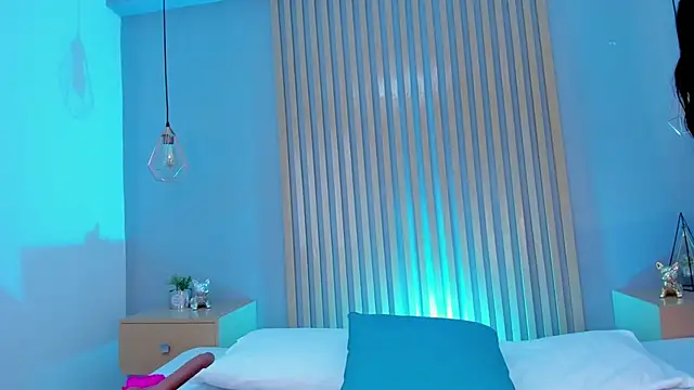 miia blaze online show from 25, 3, 2026