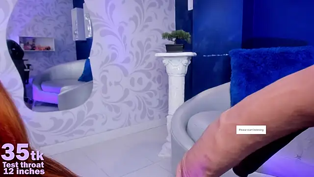 Kelseyfoxy  online show from 15, 10, 2025