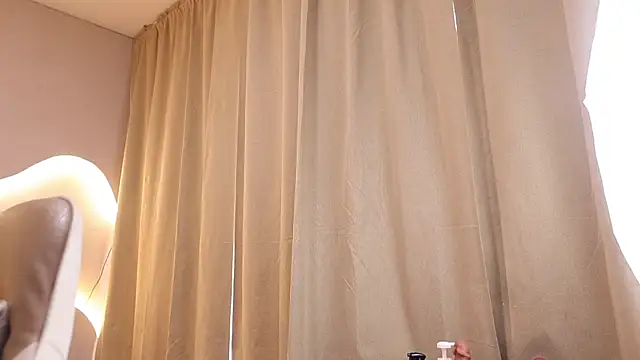 kehlannis  online show from 15, 10, 2025