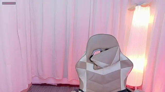 kehlannis  online show from 8, 11, 2025