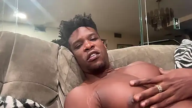 Snapshot of MrDaddyBlackNi9e chatting on 16, 10, 2025 MrDaddyBlackNi9e online show from 16, 10, 2025