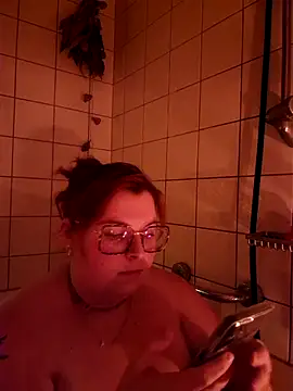 Chrissiosaurus online show from 23, 10, 2025