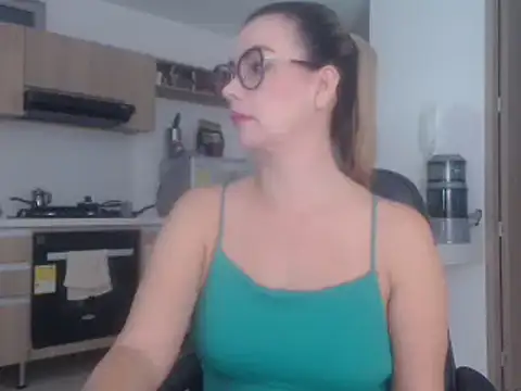 LovePaula online show from 18, 3, 2025