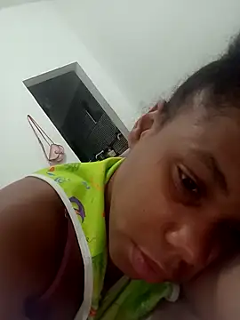 PrettahSantos online show from 1, 10, 2025