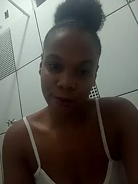 PrettahSantos online show from 14, 10, 2025