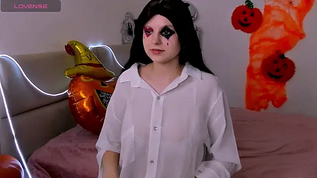 AishaAysitt online show from 31, 10, 2025