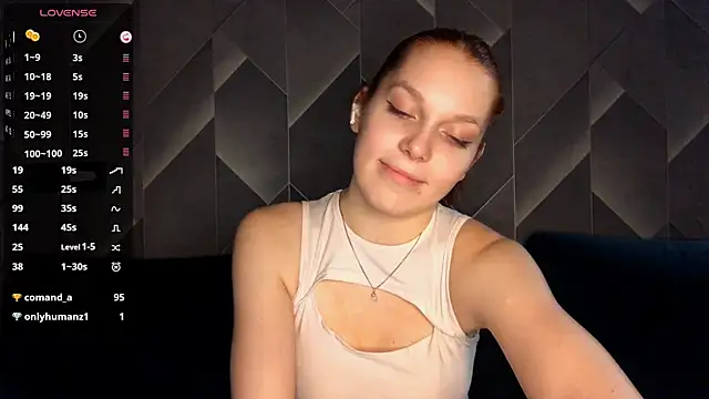 FoxLina online show from 24, 10, 2025