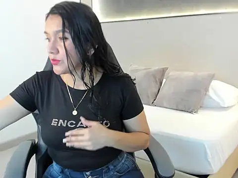 zoee zi online show from 27, 9, 2025