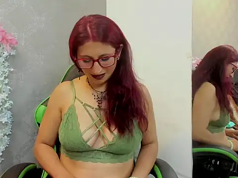 VictoriaSpenser online show from 6, 10, 2025