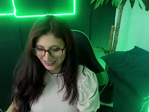 VictoriaSpenser online show from 14, 10, 2025