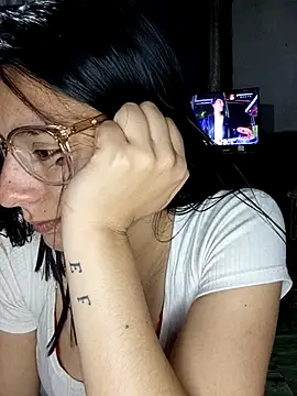 lucixxx14 online show from 13, 10, 2025