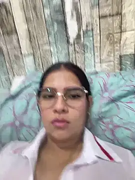 Valery lux16 online show from 15, 10, 2025