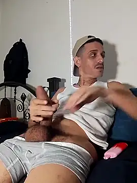 LATINO27CM online show from 2, 5, 2026