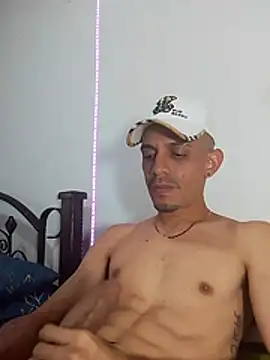 LATINO27CM online show from 1, 11, 2025